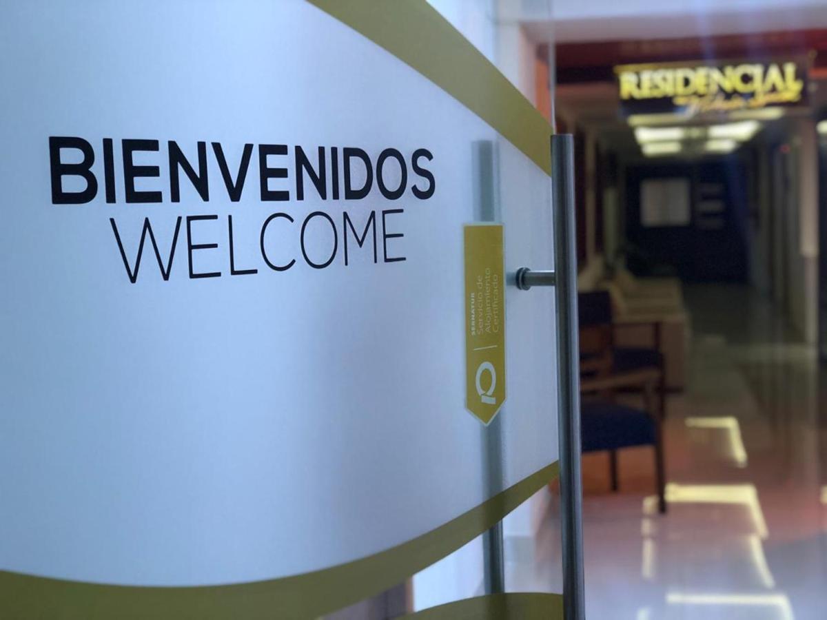 Residencial Victoria Said Hotel Linares Eksteriør billede