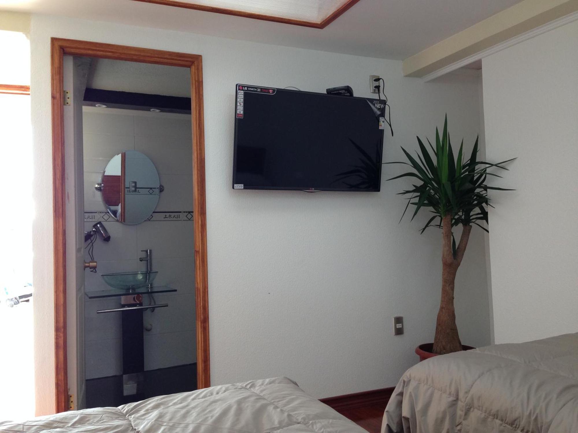 Residencial Victoria Said Hotel Linares Værelse billede