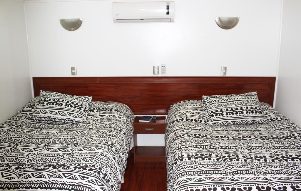 Residencial Victoria Said Hotel Linares Eksteriør billede