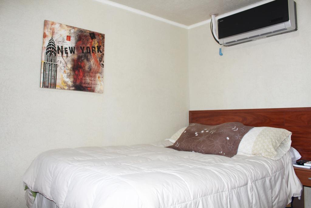 Residencial Victoria Said Hotel Linares Eksteriør billede