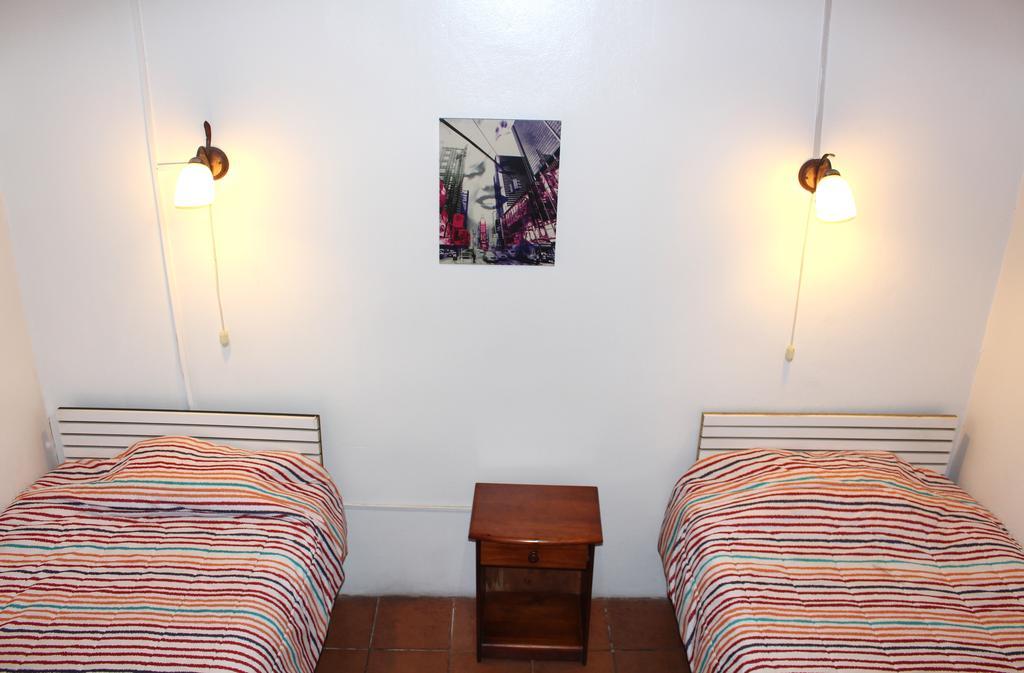 Residencial Victoria Said Hotel Linares Eksteriør billede