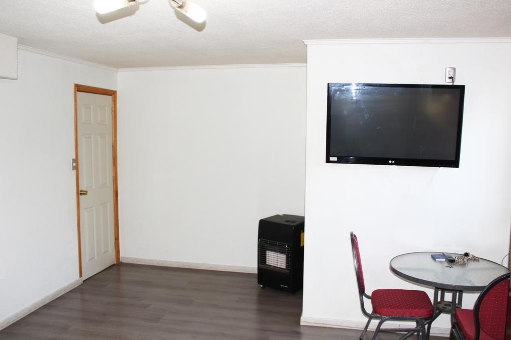 Residencial Victoria Said Hotel Linares Eksteriør billede